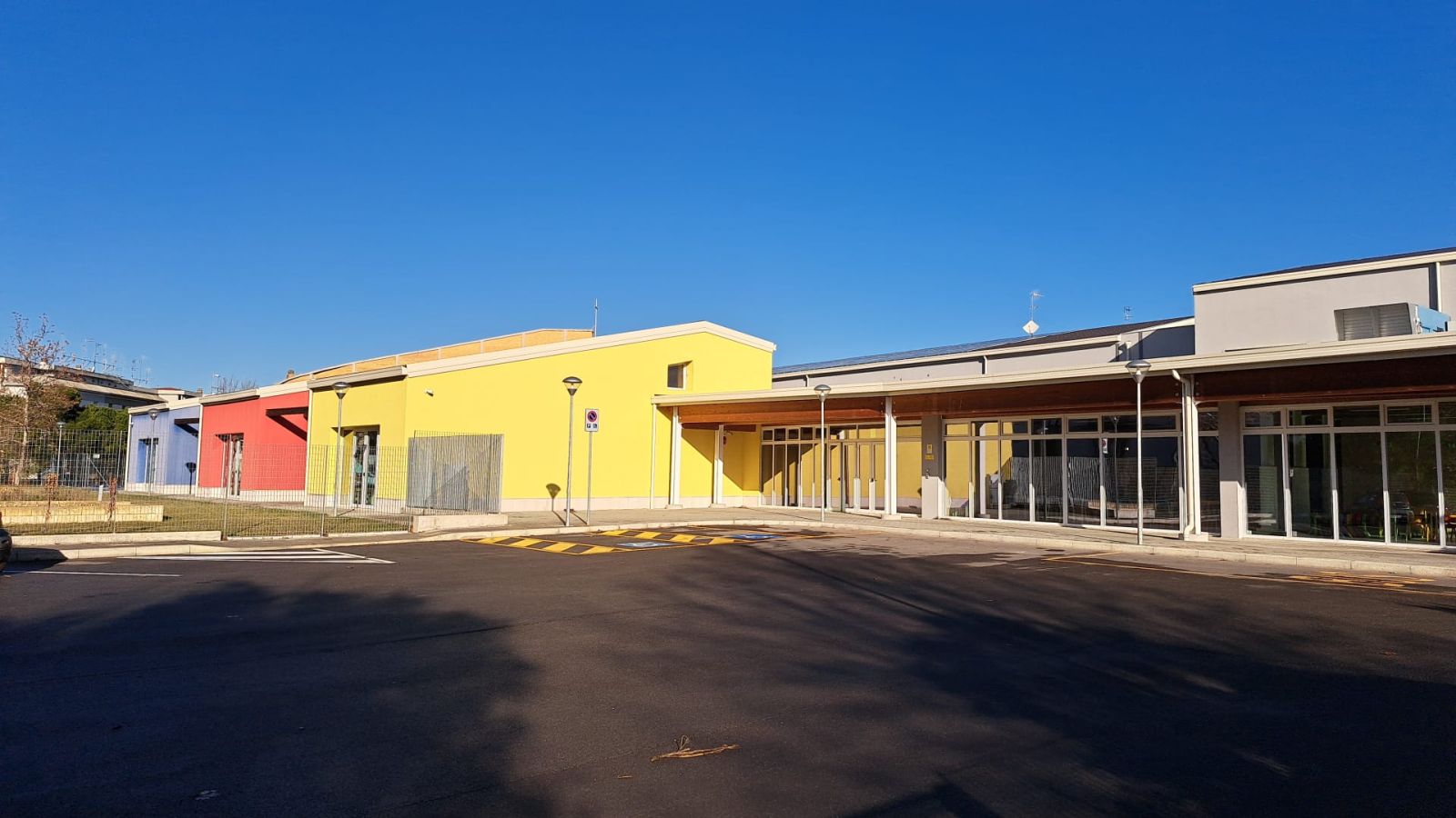 GLI ALUNNI DEL “BRAMANTE-TORRACA” INCONTRANO MARCO D'ANIELLO  PER L’EVENTO “SENTIRSI UNICI OLTRE LE BARRIERE”